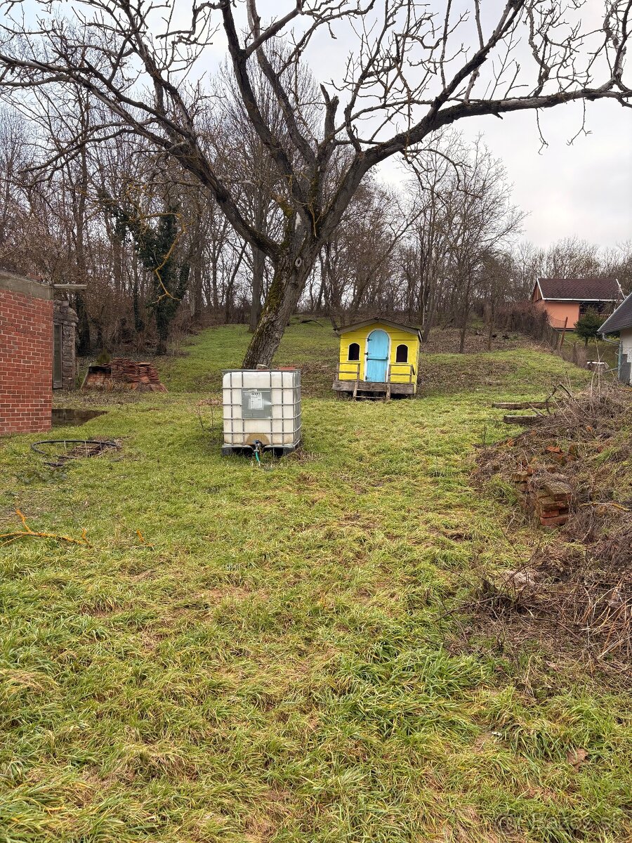 1450m2 POZEMOK TRÁVNICA - 5