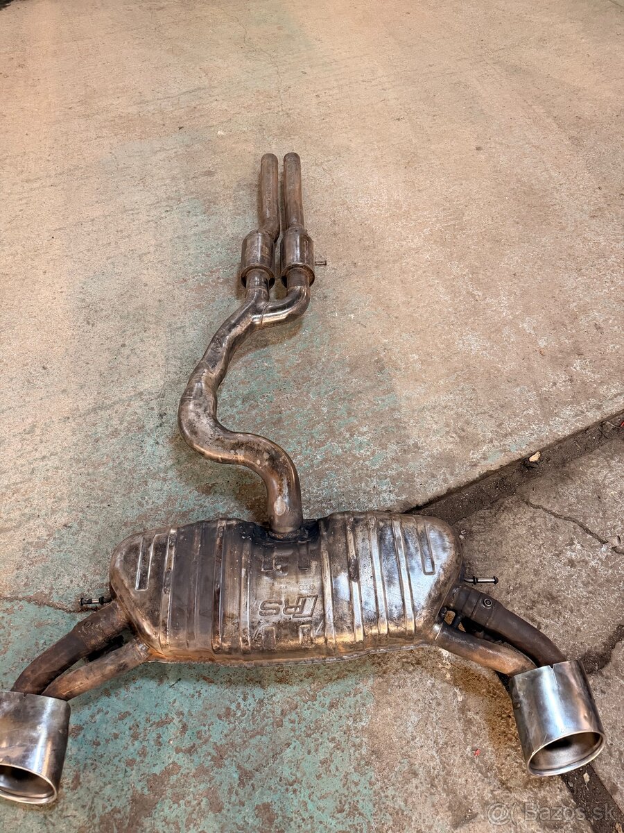 Tlmič výfuk Audi rs3 - 5