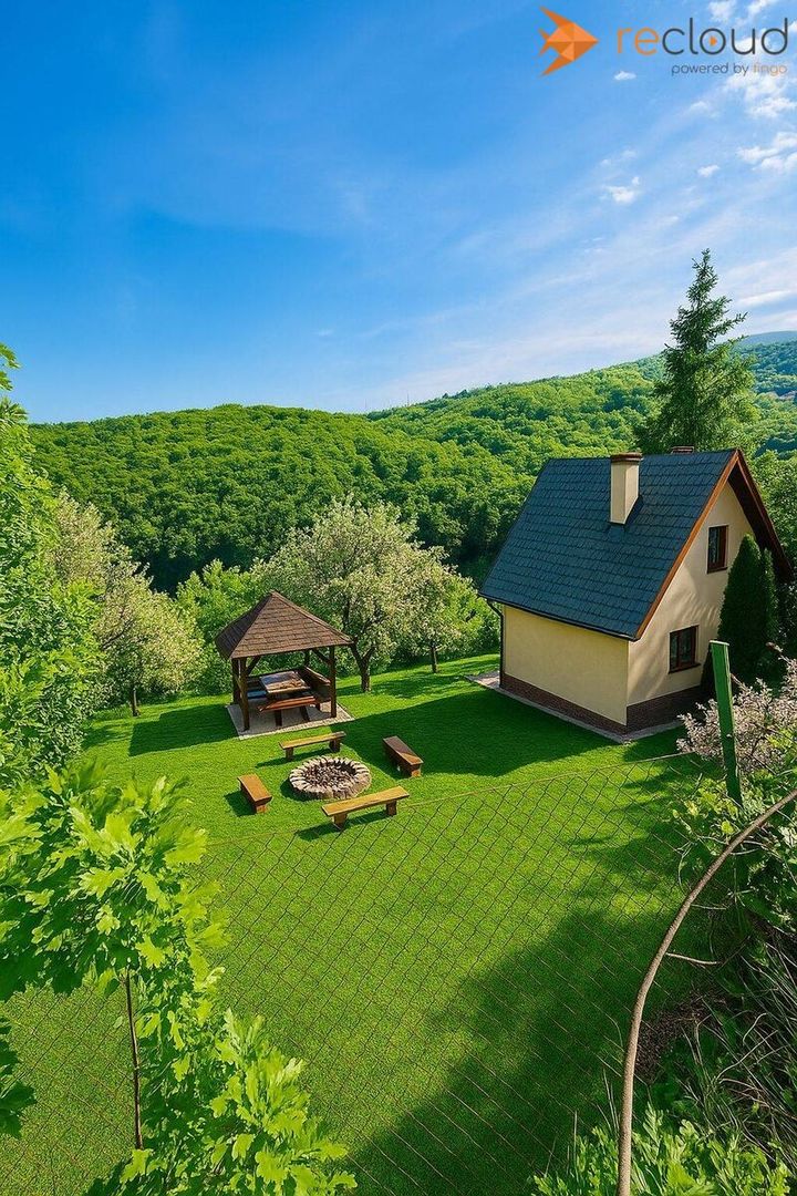 Murovaná chata so slnečným pozemkom, obec Nižný Klátov - 5