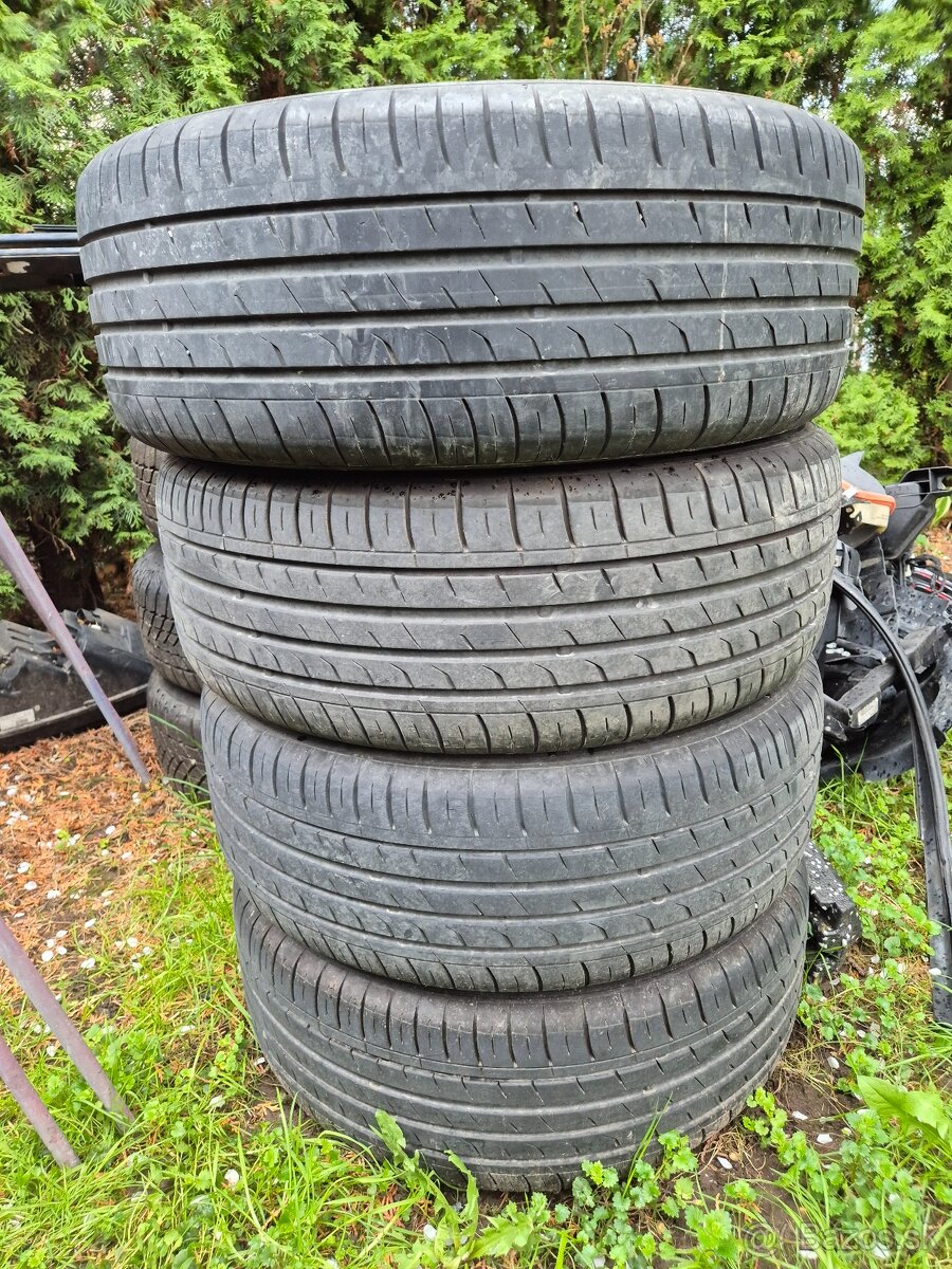 Hyundai Kona letne kolesa a pneu 215/55 R17 - 5