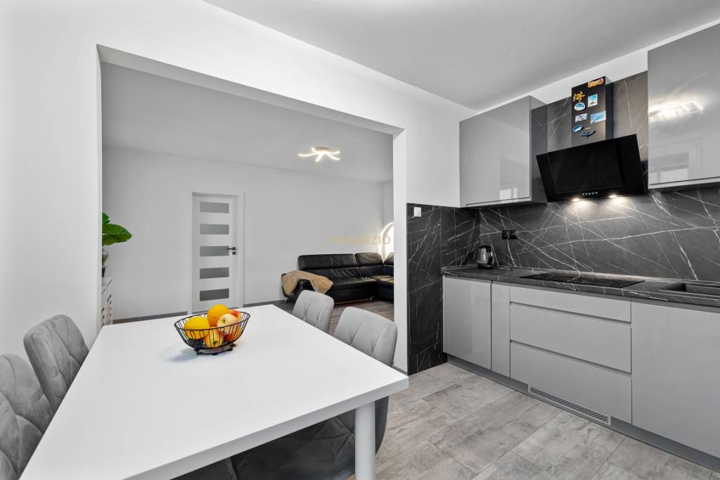 ASSENZIO-PREDAJ- 3 IZBOVÝ BYT s LOGGIOU-70,28m2- JURKOVIČOVÁ - 5