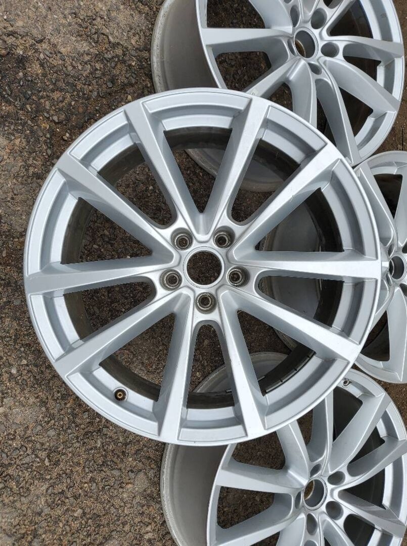 sada originálních alu kol Volkswagen 5x112 - 5