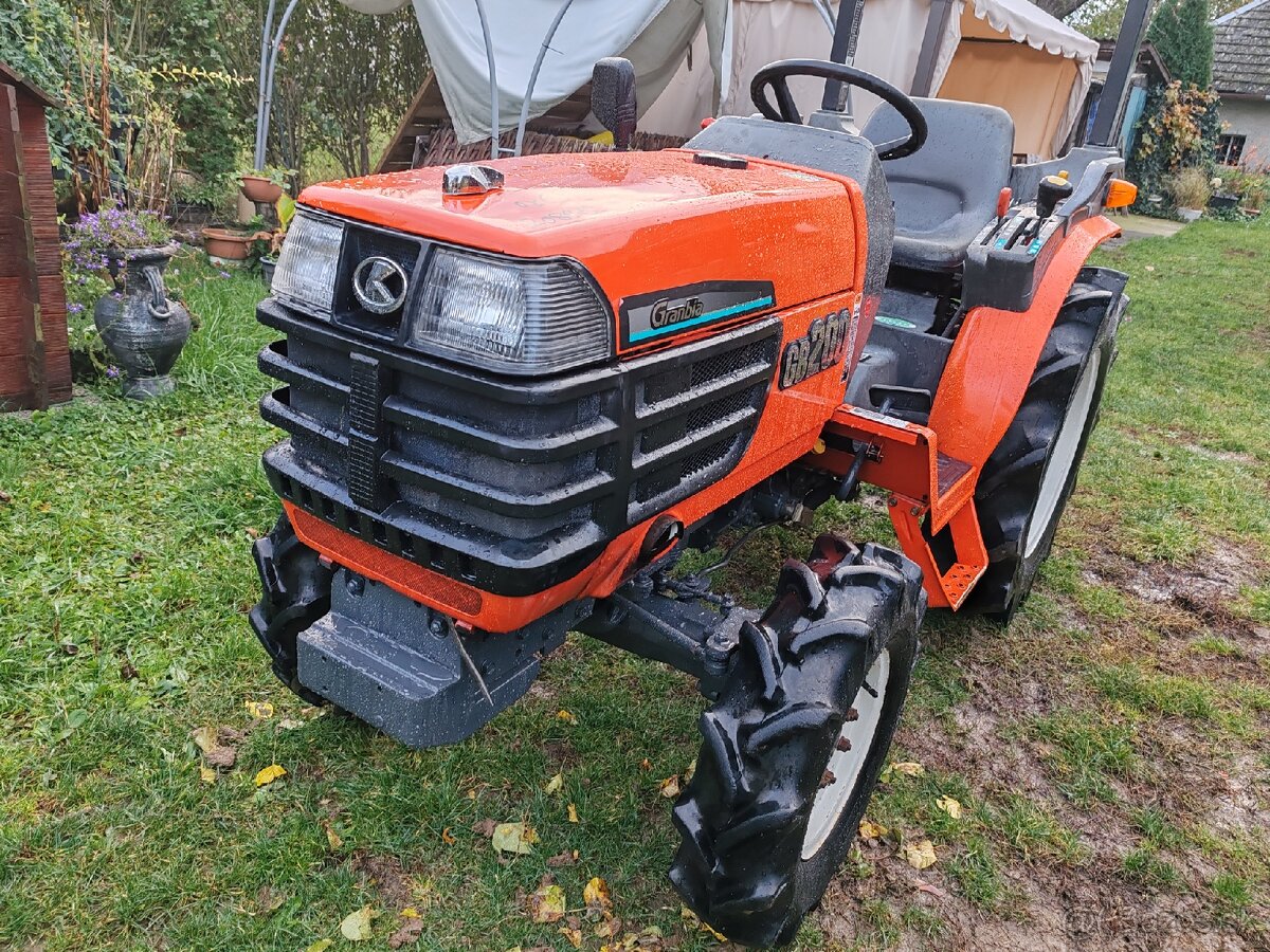 Malotraktor Kubota GB200 - 5