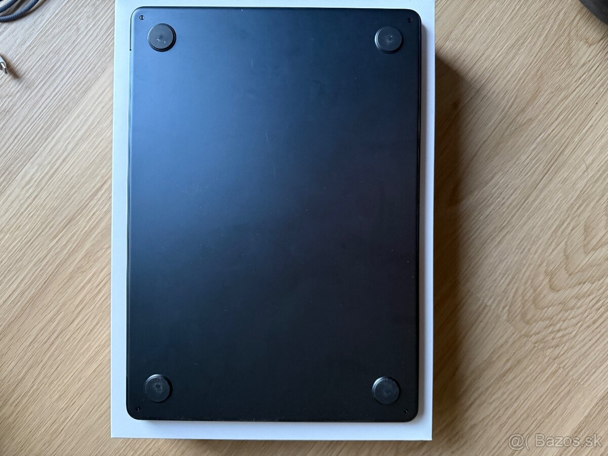 MacBook Air M2 – 256 GB / 8 GB RAM - 5