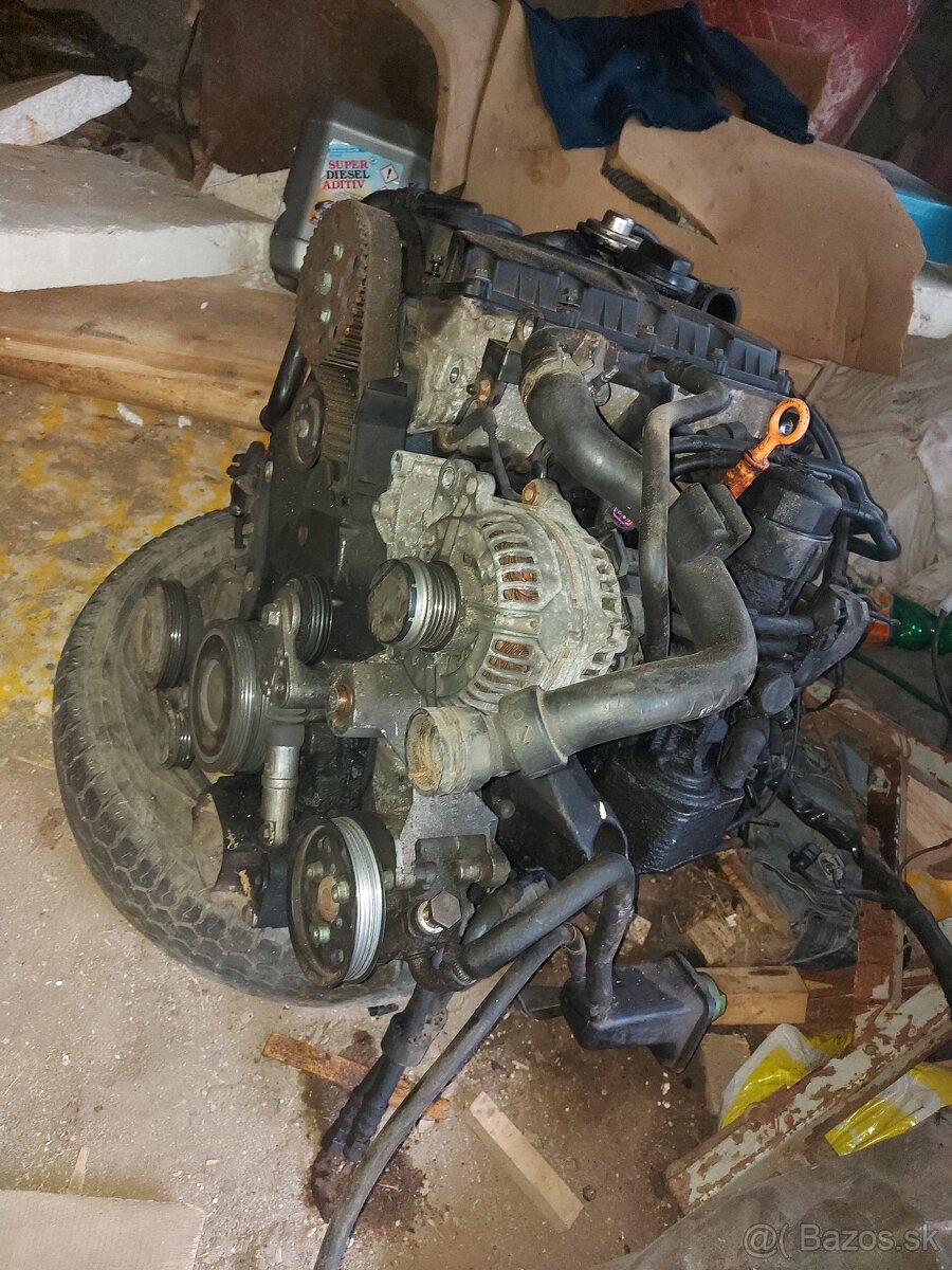Diely motora audi a4 - 5