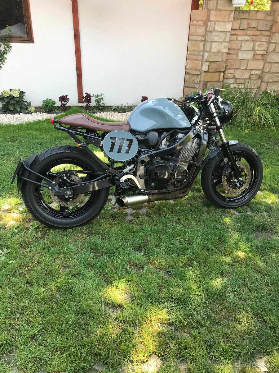Suzuki Gsx600f - 5
