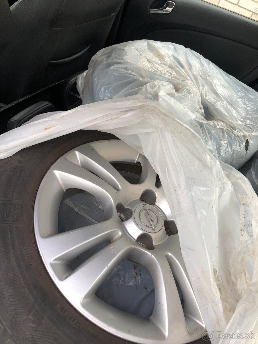 Opel corsa automat 5/ st - 5