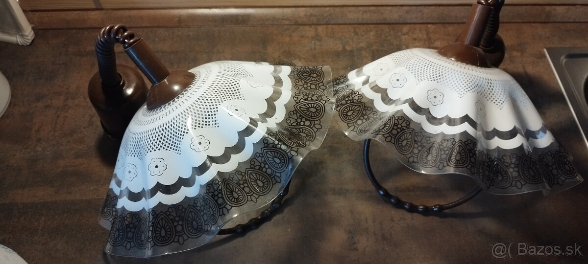 Predám tieto krásne lustre 2ks - 5