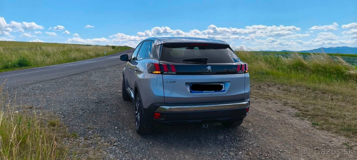 Peugeot 3008 SUV (2020) - 5