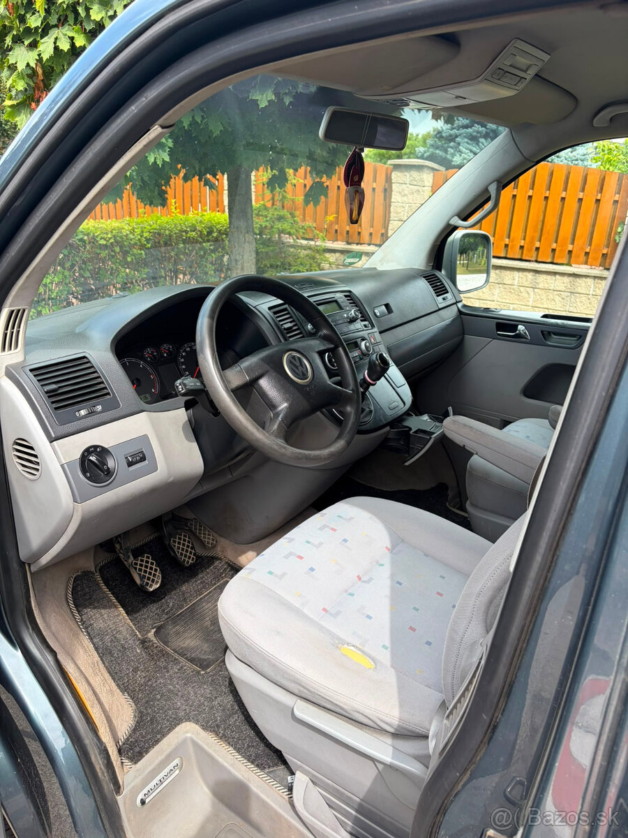 Volkswagen Multivan 2.5 TDI 96 kW – 7 míst - 5
