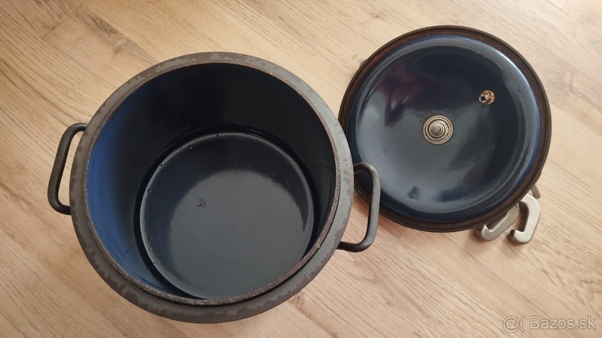 Velmi starý tlakový hrnec tz.tlakáč D.R.G.M - 5