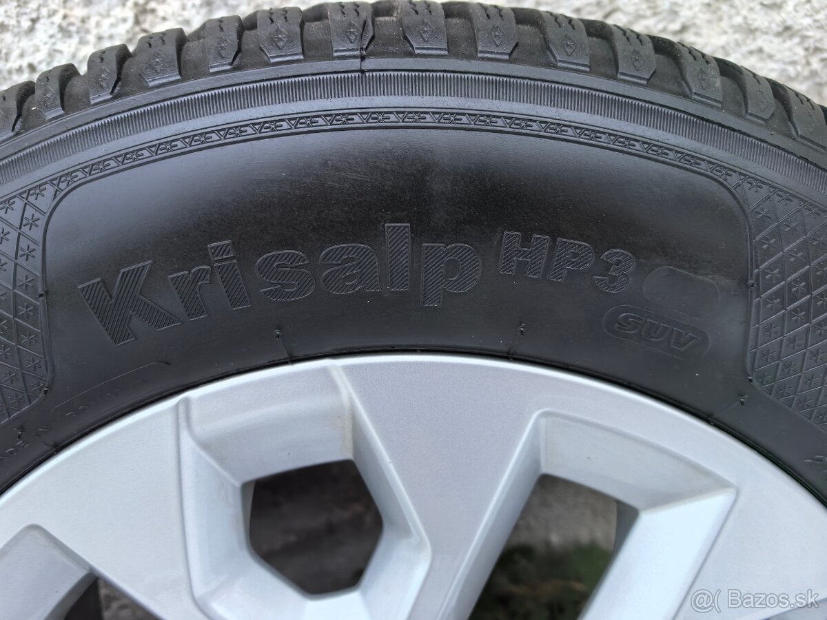 Hliníkové disky Dacia Duster , zimné pneumatiky 215/65/R16 - 5