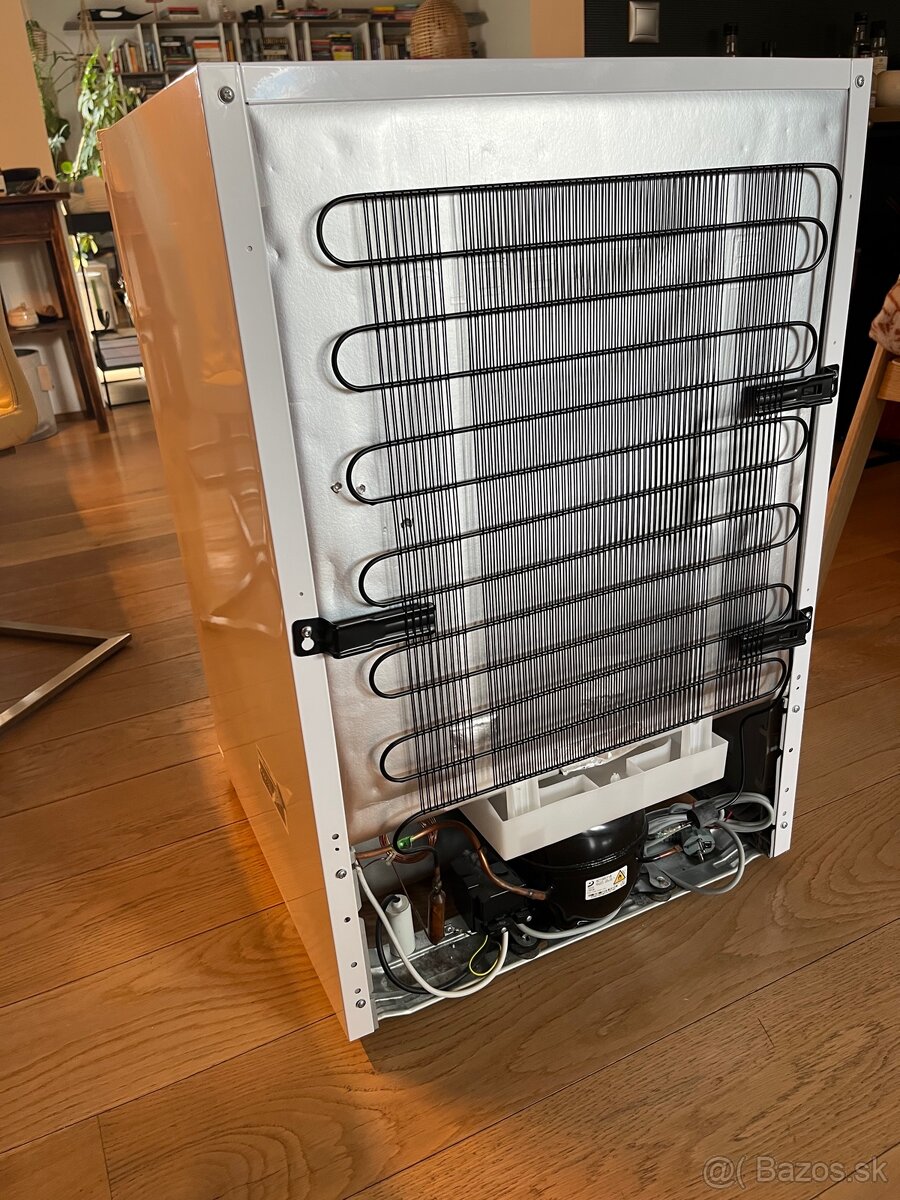 Chladnička/minibar Orava SL - 5