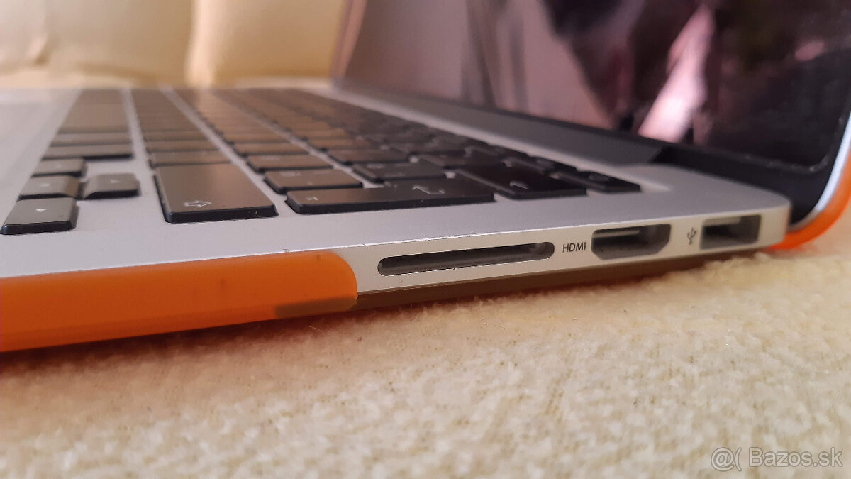 Predám MacBook Pro (13-inch, rok 2015) 8GB SSD256GB - 5