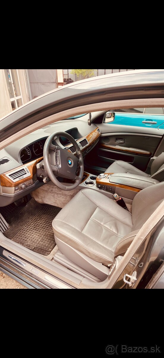 Bmw 745iL - 5