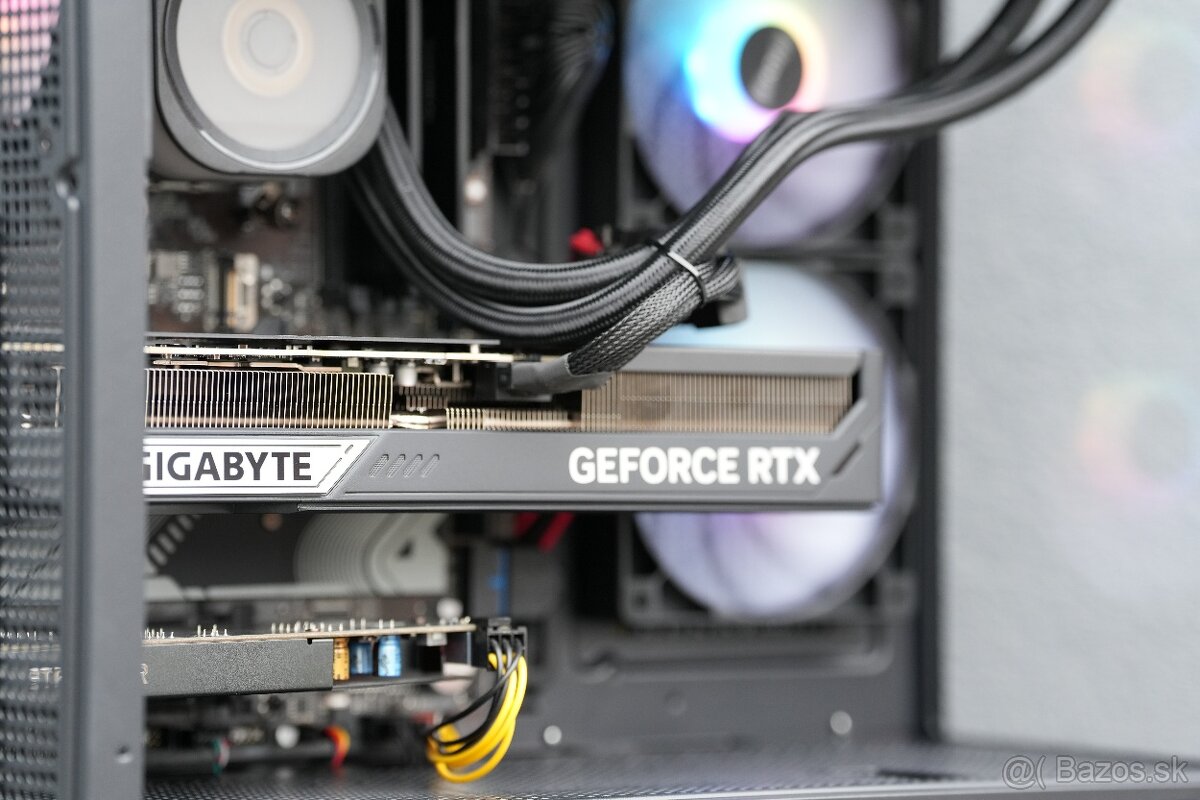 Herný PC, Ryzen 7 7800X3D, RTX 5080, 32GB RAM, SSD - 5