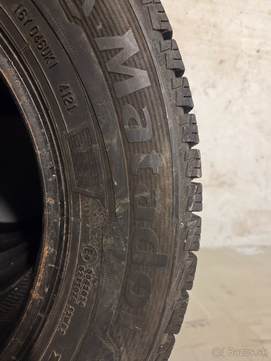 215/65 R15C zimne - 5