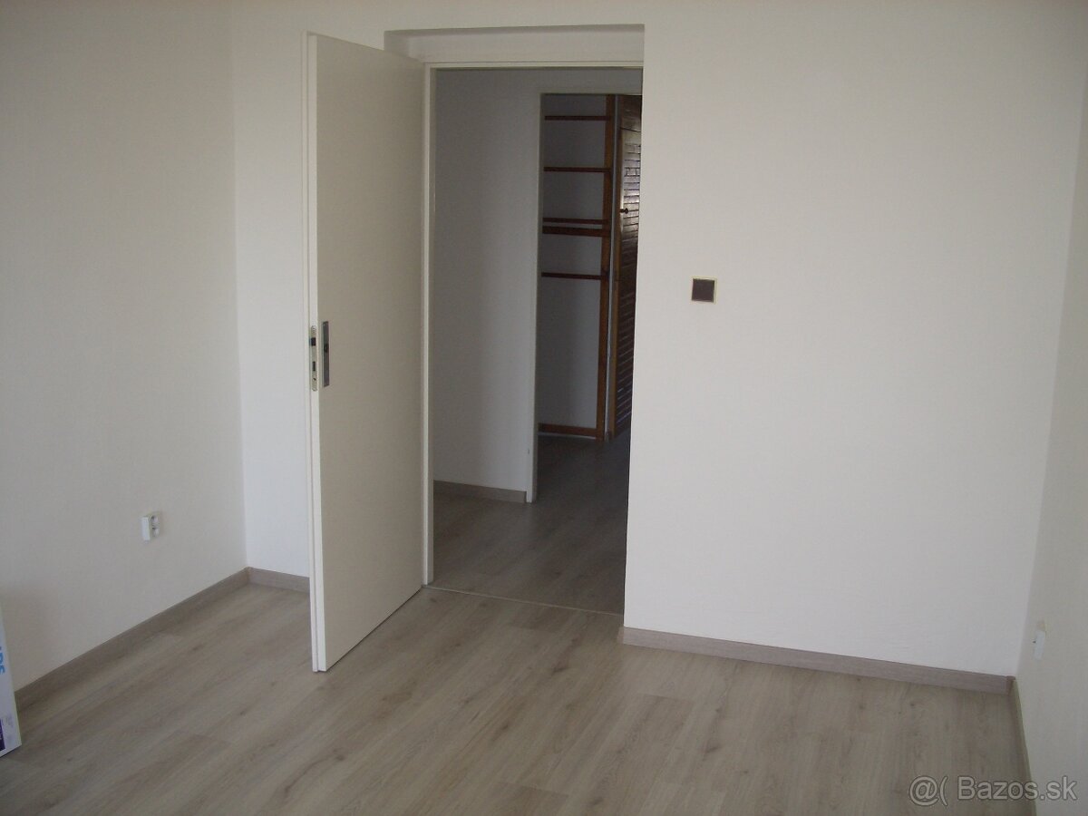 Realitný kancelária REALADR s.r.o. - 5