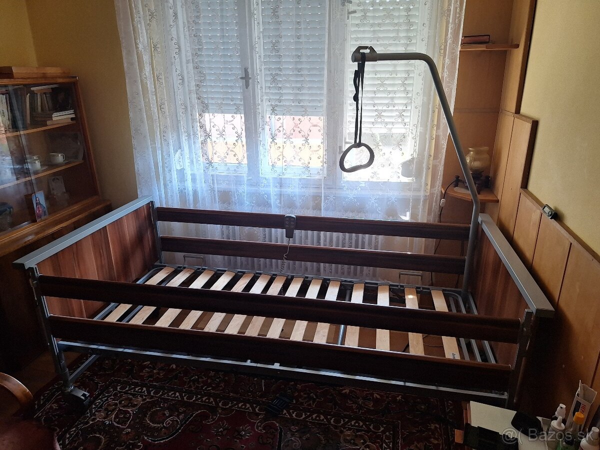 Polohovatelná posteľ - 5