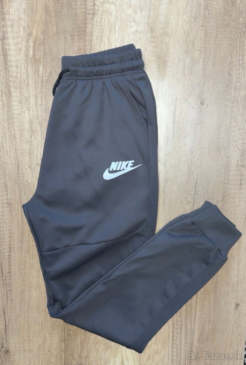 Nike Tech Fleece Sivé - 5