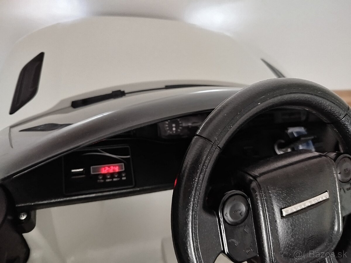 Detské elektrické autíčko Range Rover Evoque - 5