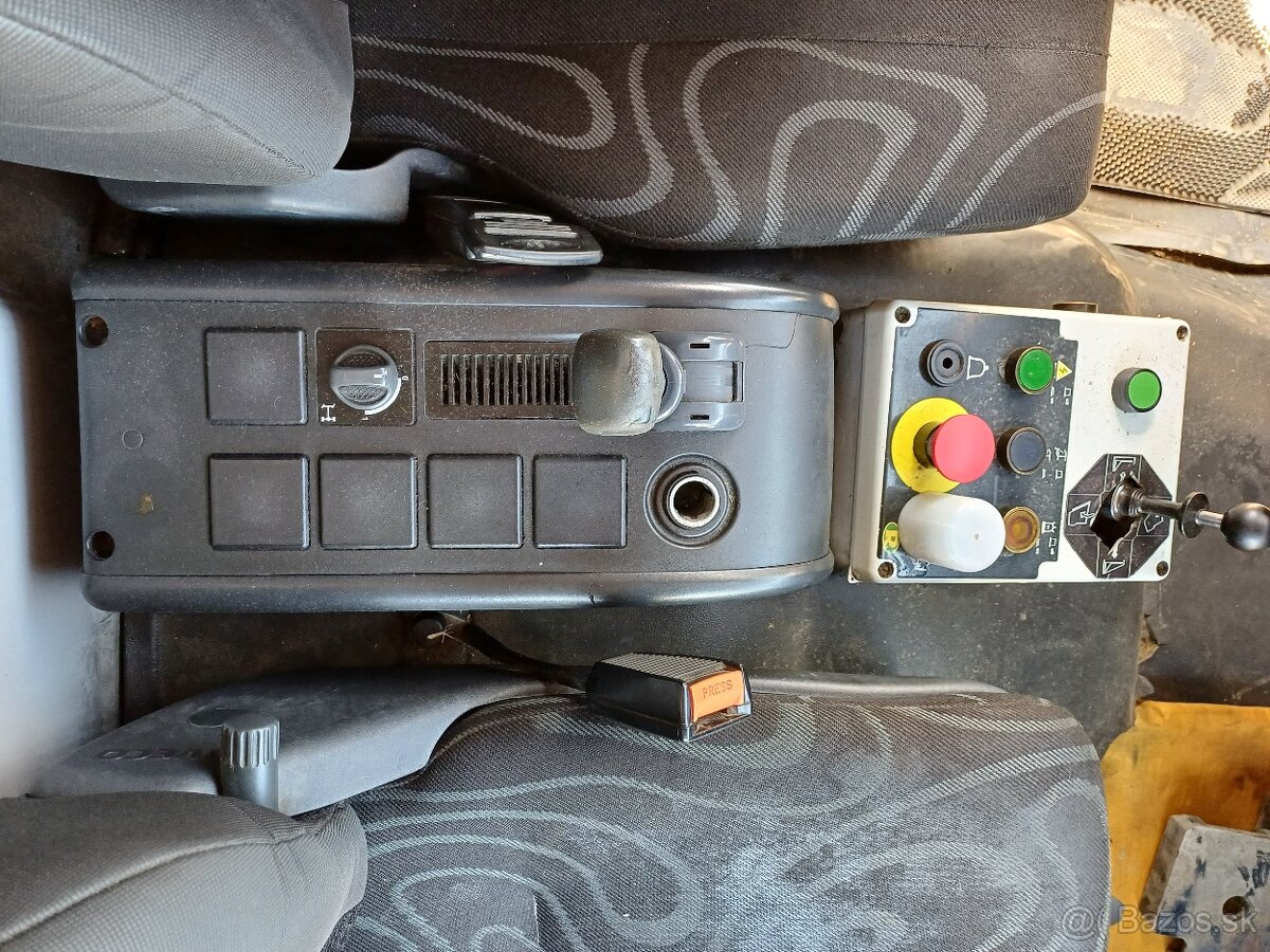 IVECO Eurocargo 150E25 na svoz odpadu - 5