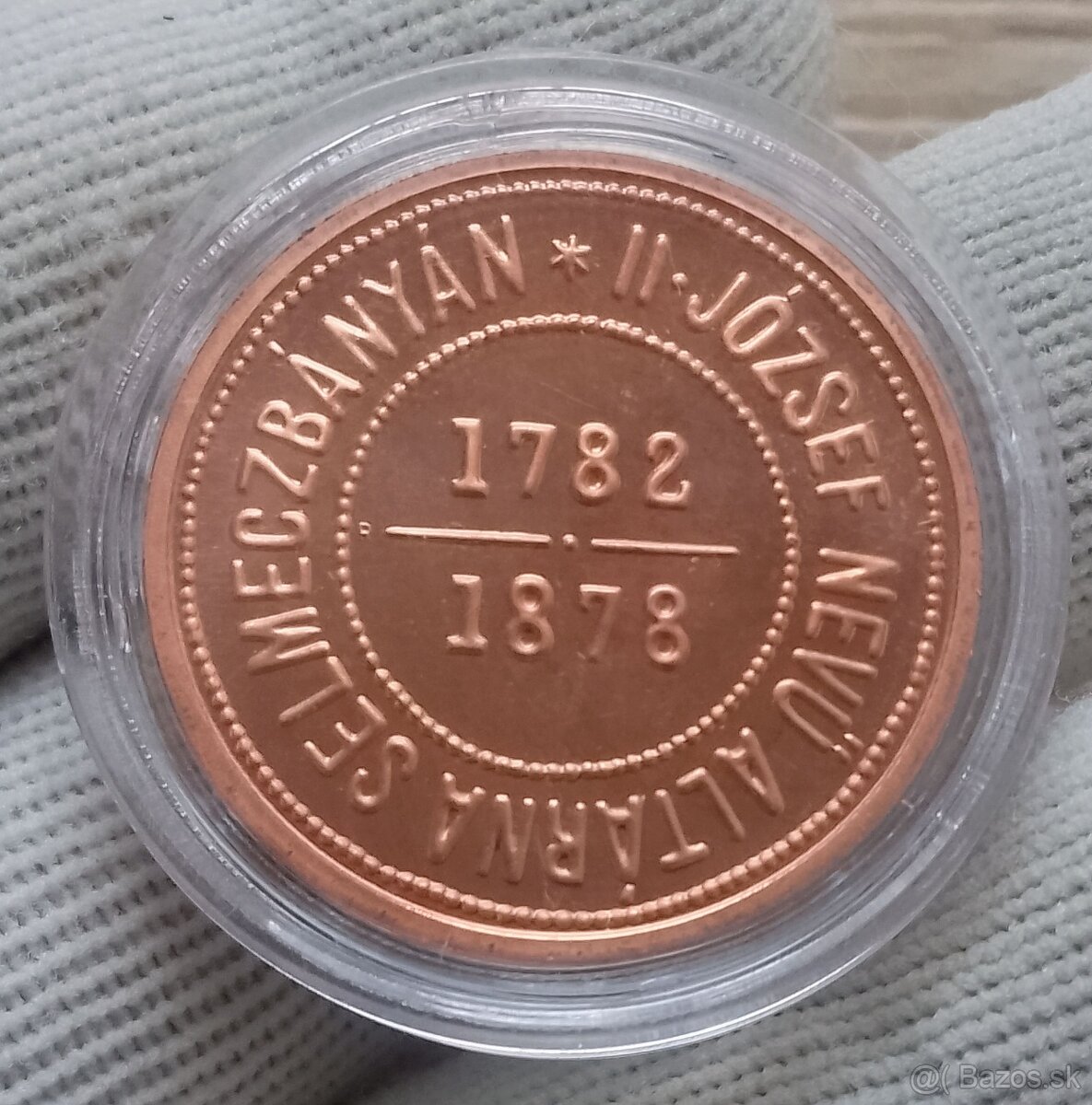 Novoražby vzácnych zlatníkov FJI. - 5