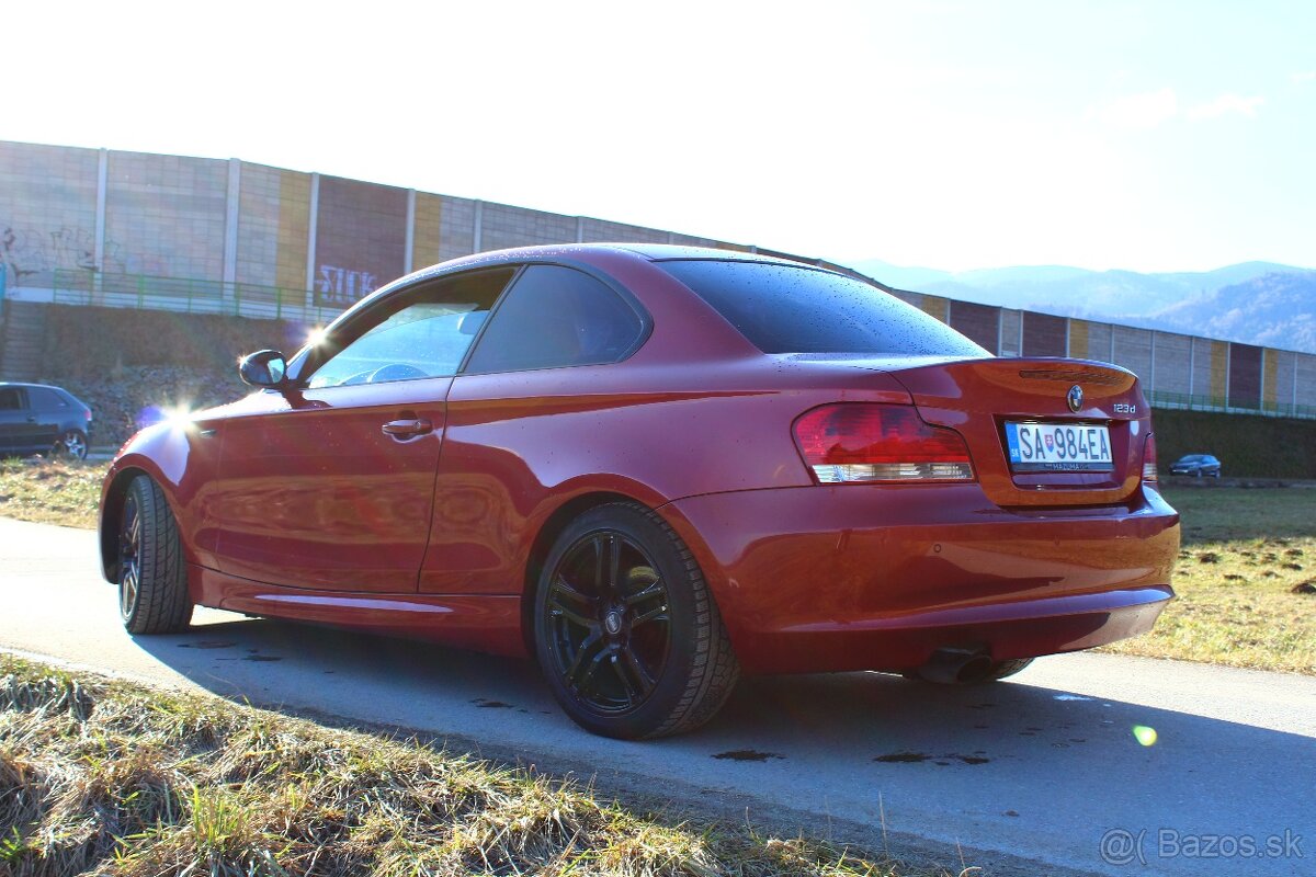 BMW 123d e82 - 5