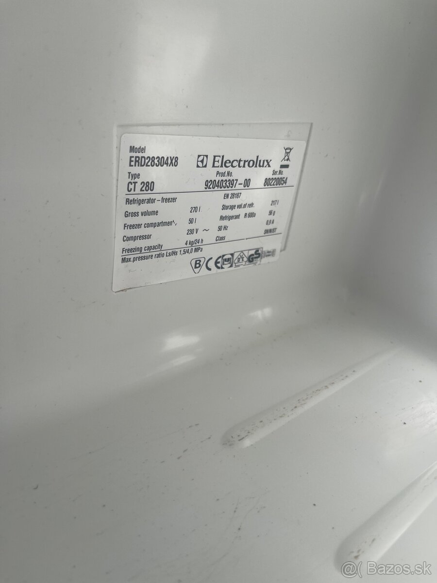 Predam chladničku s mrazničkou Electrolux - 5