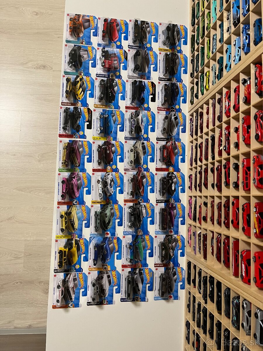 Hot Wheels a Matchbox - 5