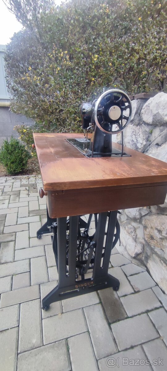 Funkčný šijací stroj Singer - 5