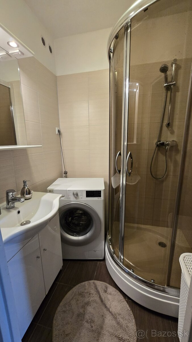 Prenajom 3 izbový byt v Žiline - 5