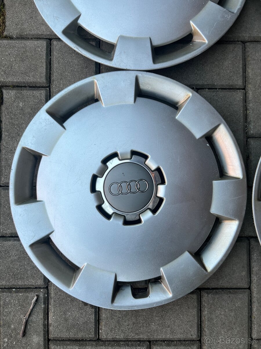 Originálne puklice Audi r16 - 5