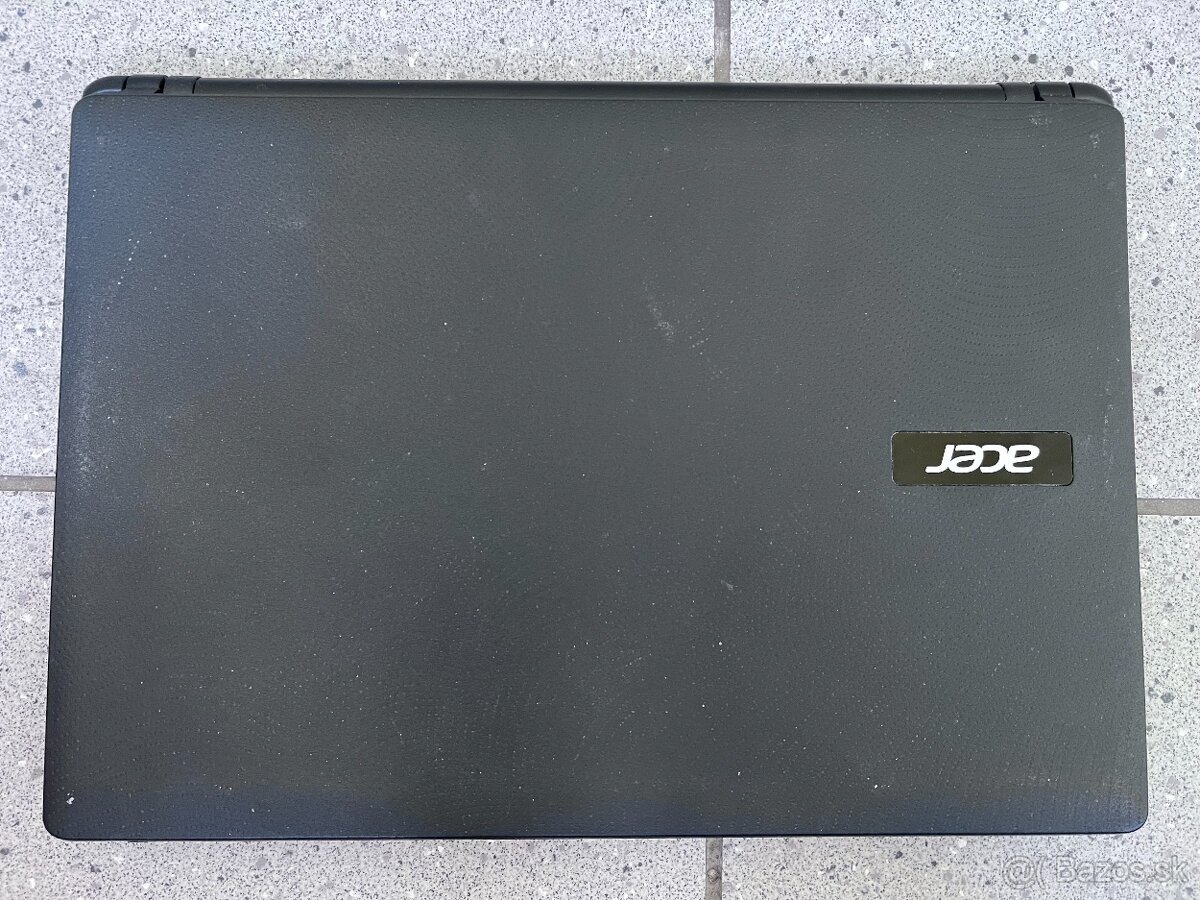 Acer Aspire ES1 / intel N3050 / 4GB RAM / SSD + HDD / 14" - 5