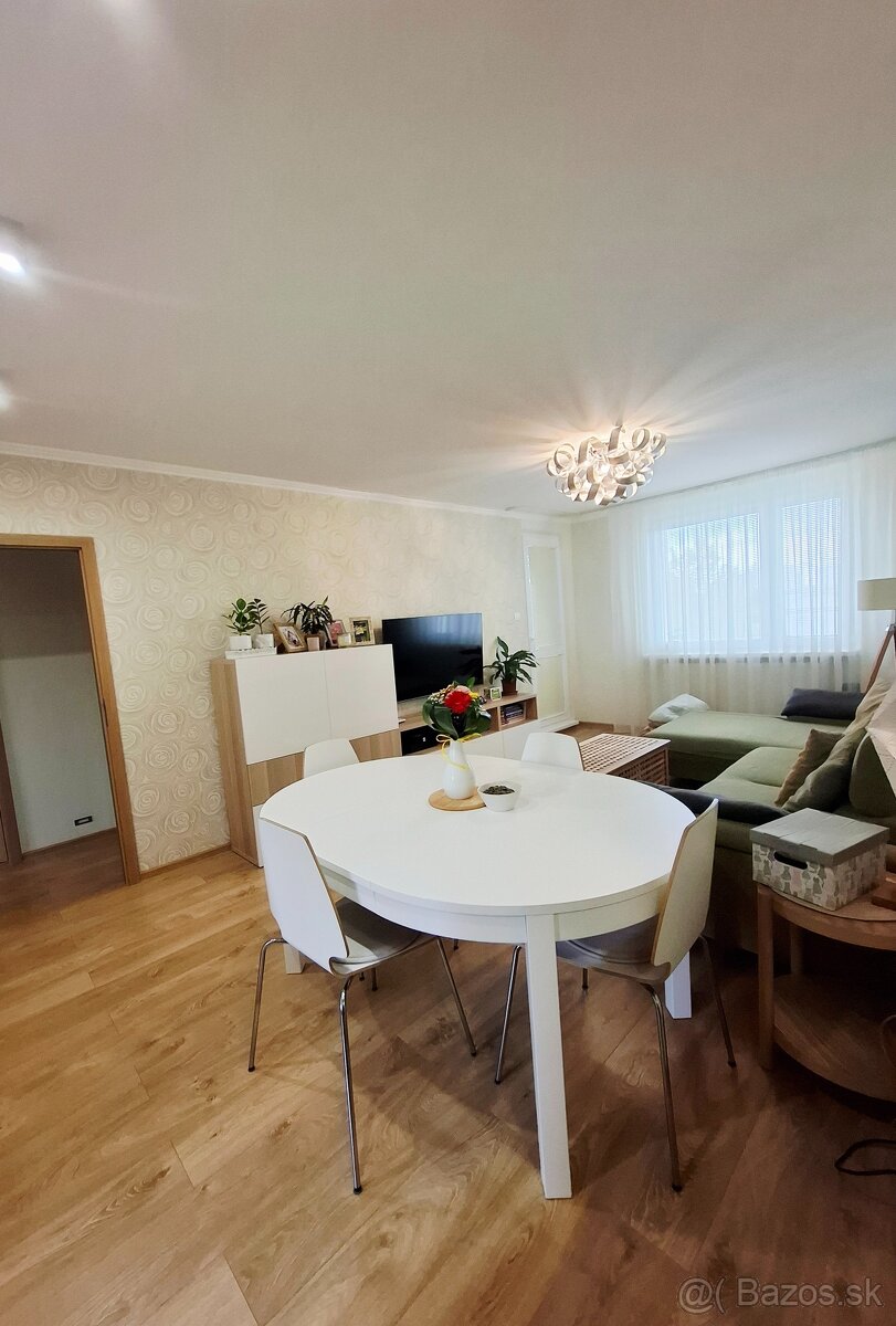 Rezervované- 4 izbový byt v Trnave - 5