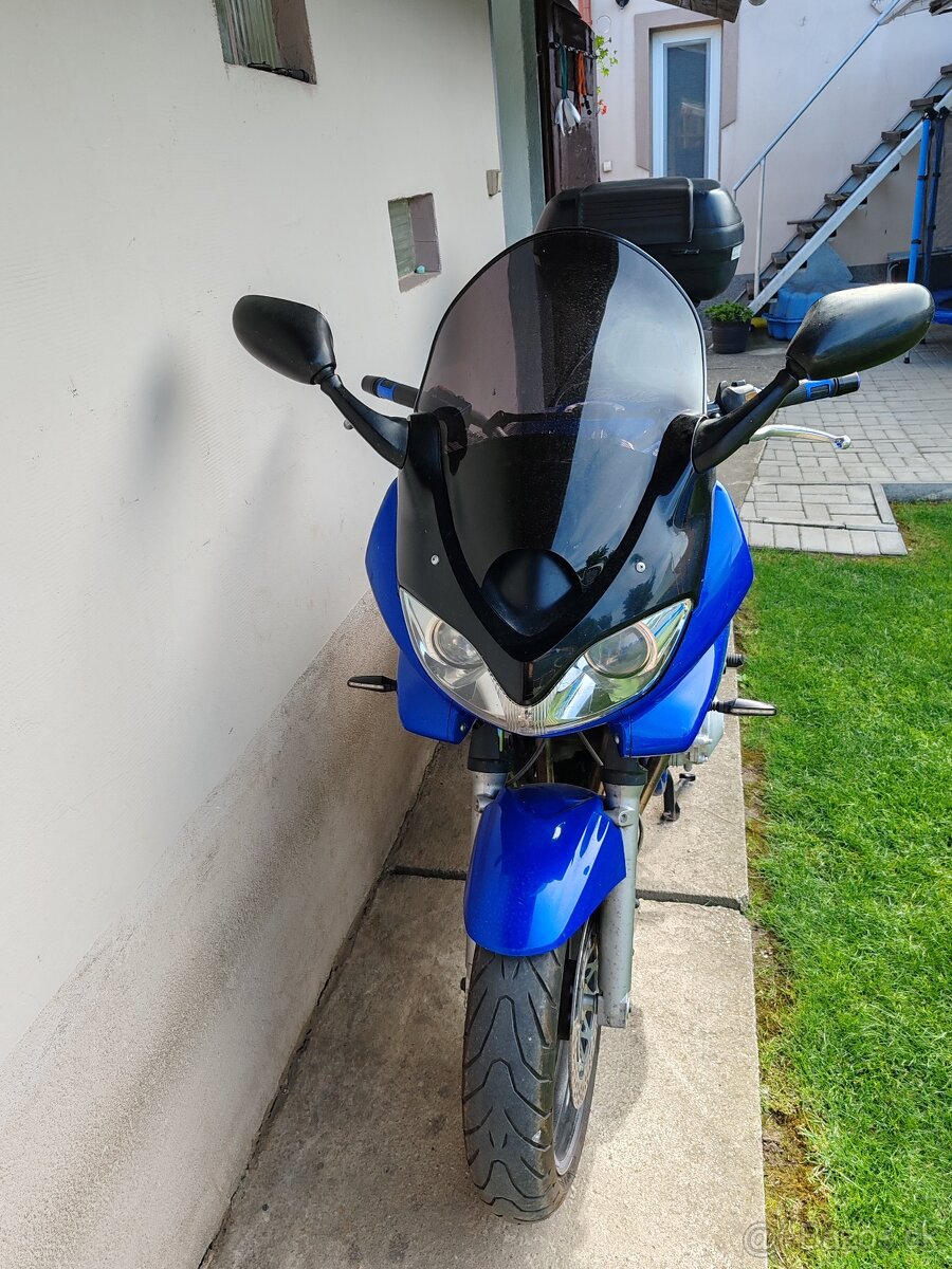 Suzuki bandit 600 - 5