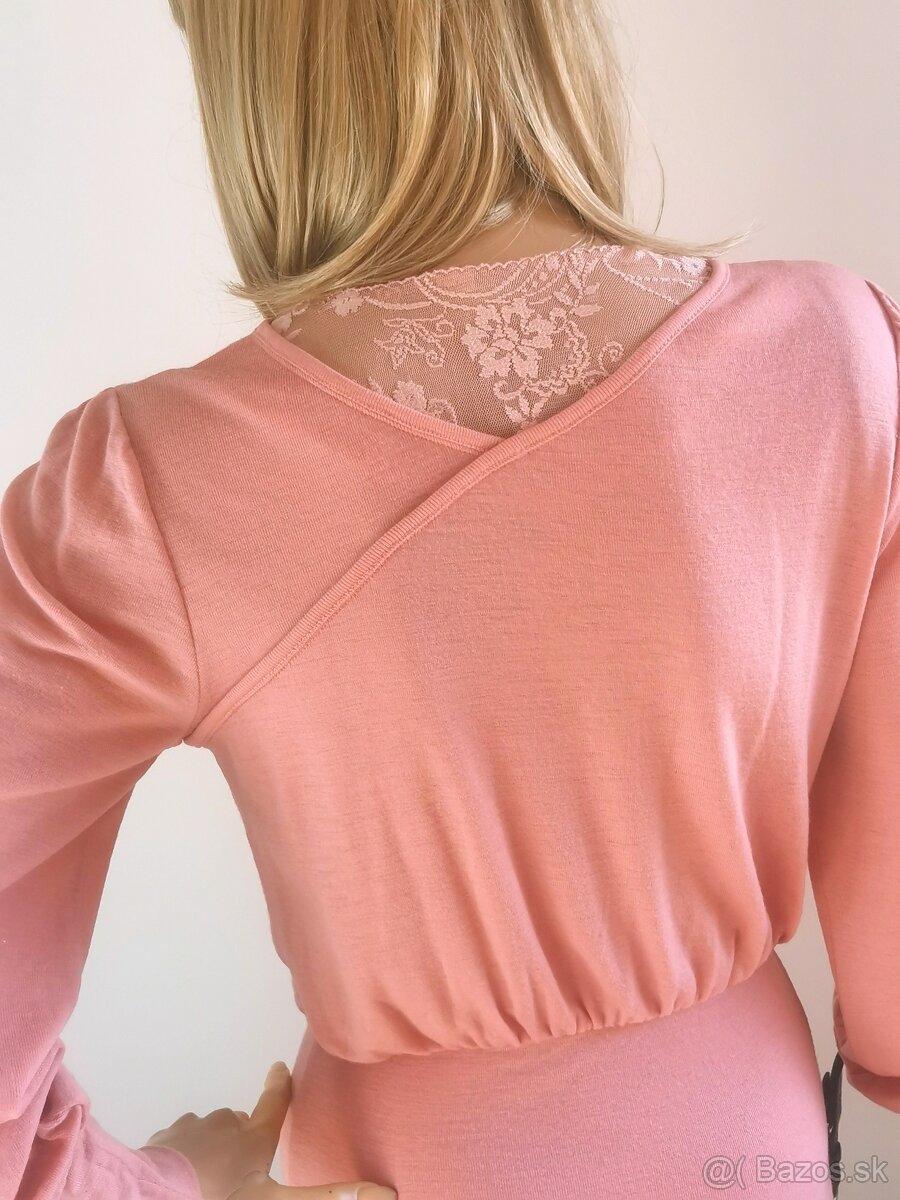 Elegantné merino šaty na každý deň - 5