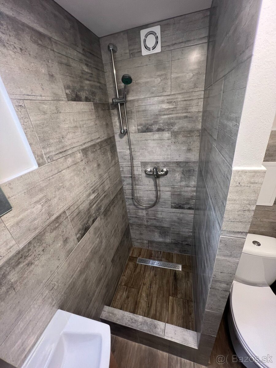 predaj 1 a pol izbového bytu Handlová -komplet rekonštrukcia - 5