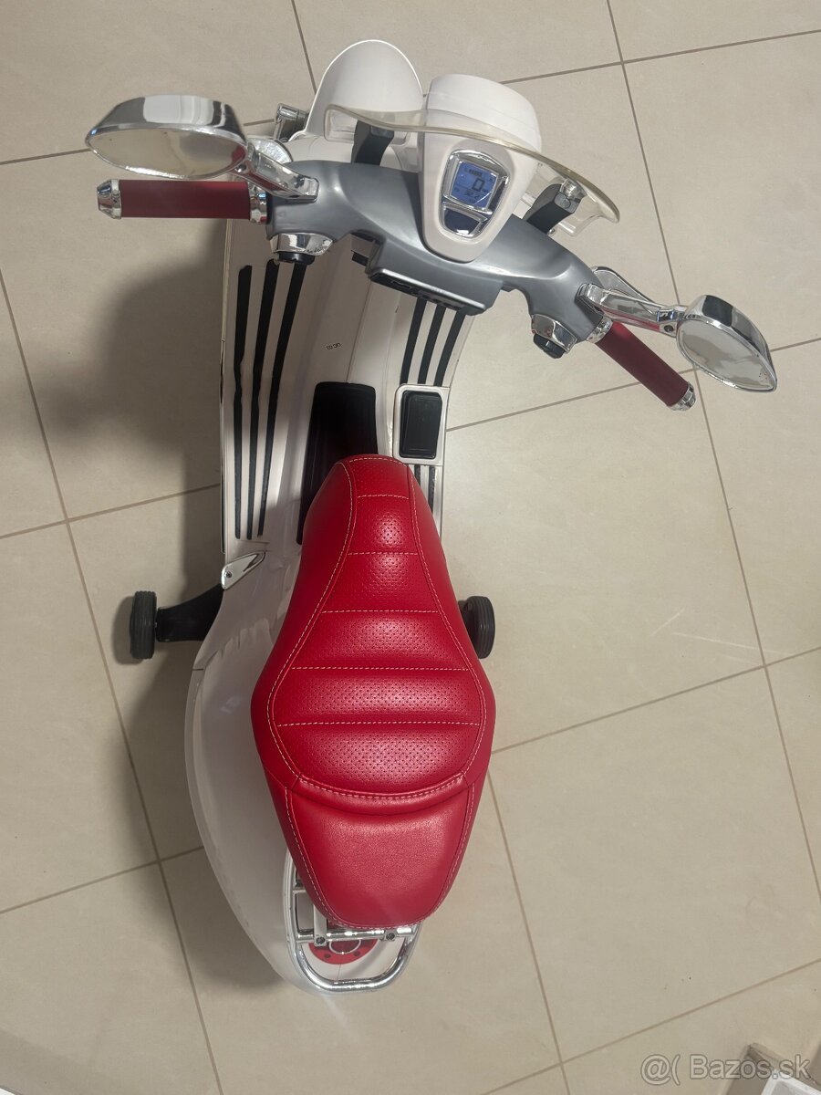 Detská motorka Vespa - 5