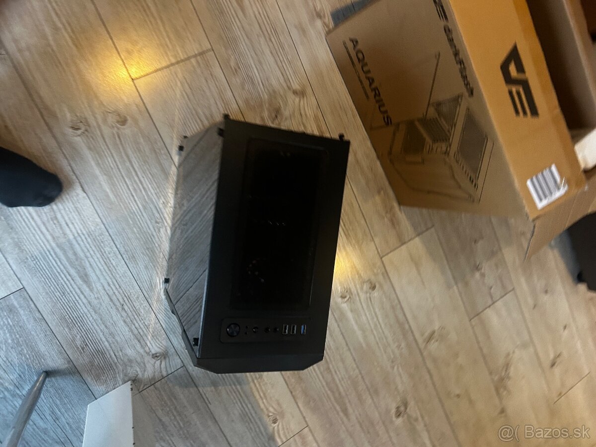 Predám výkonný PC 64GB RAMXeon E5-1650 v4, 64 G - 5