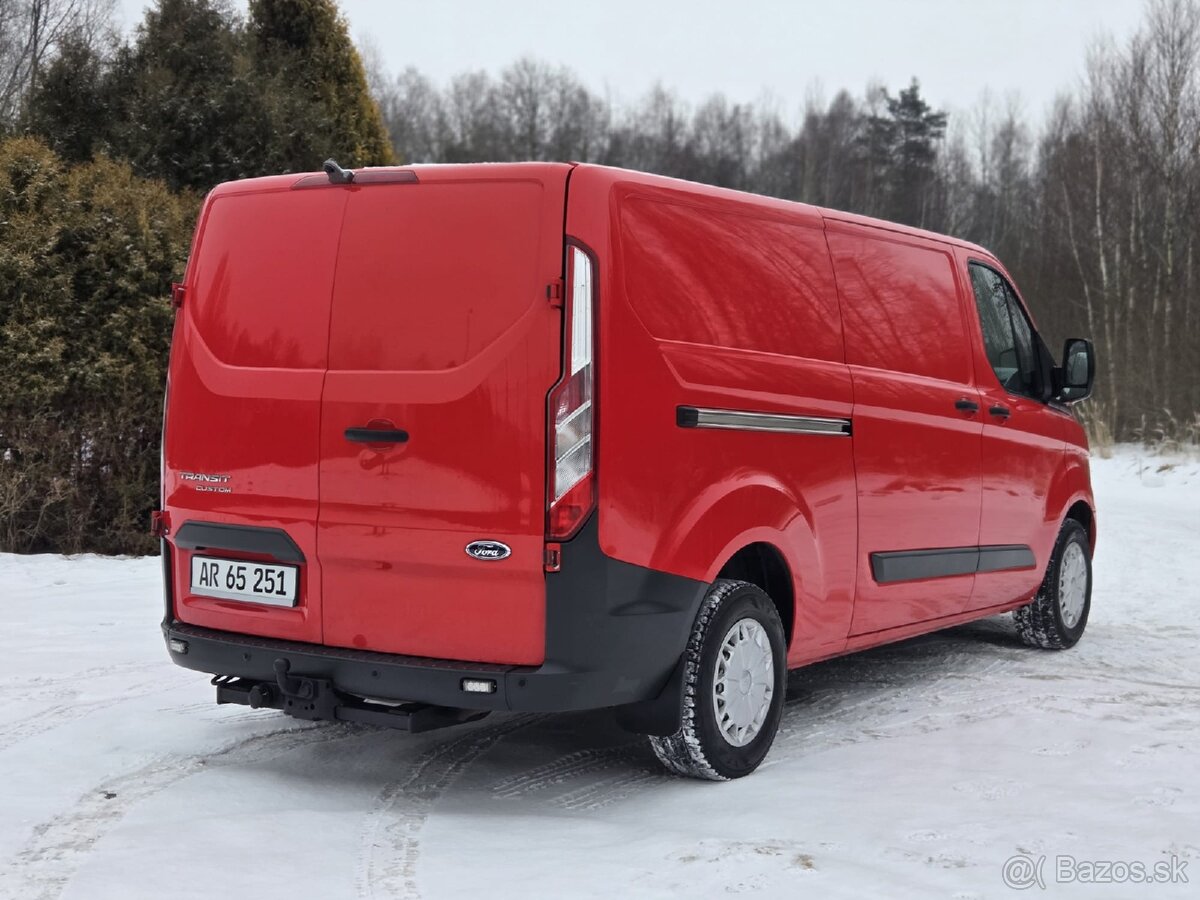 Predám dodávku Ford Transit Custom L2 H1 - 5
