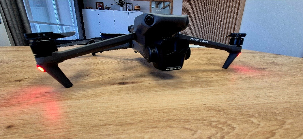 DJI Mavic 3 Pro + DJI RC + PROFI kufor – TOP stav - 5