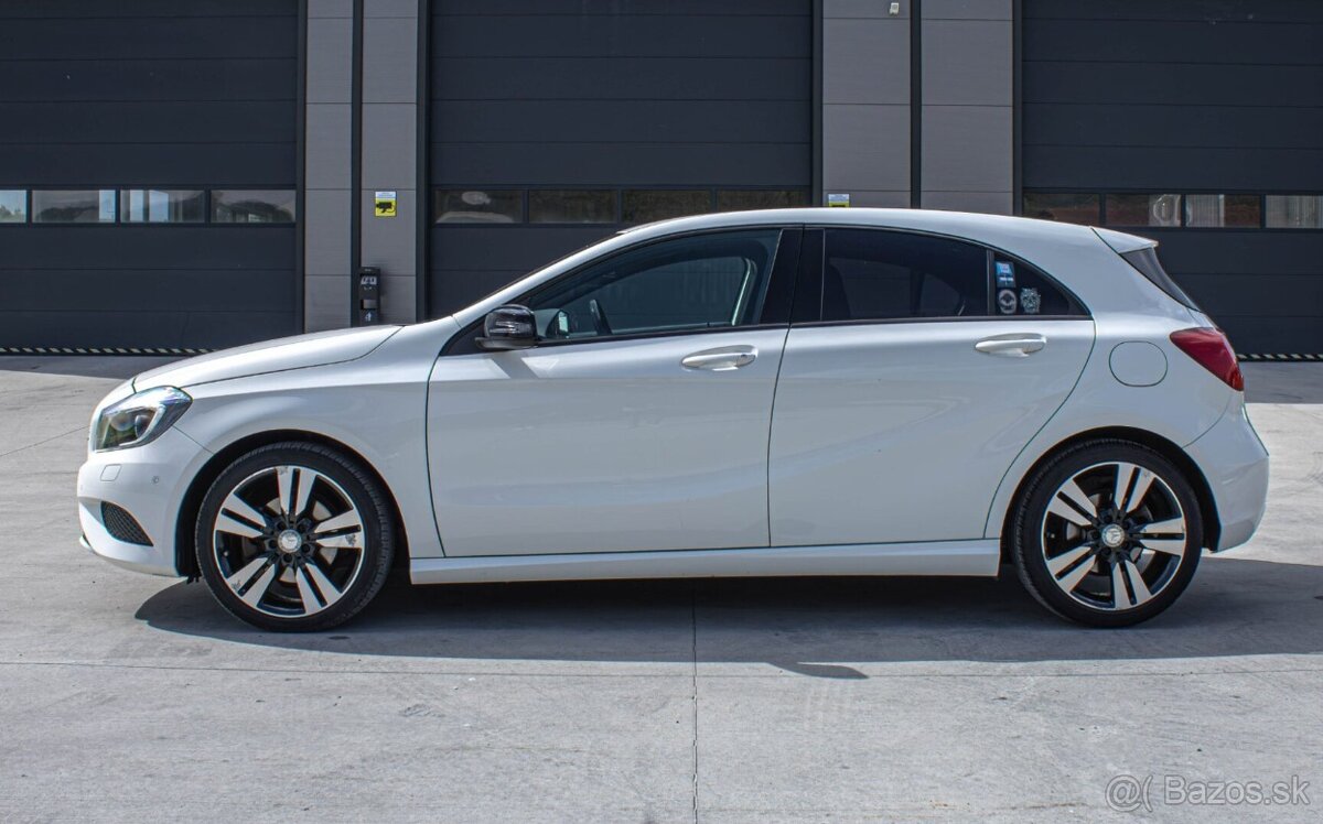 Mercedes-Benz A180 1.6 2015 - 5