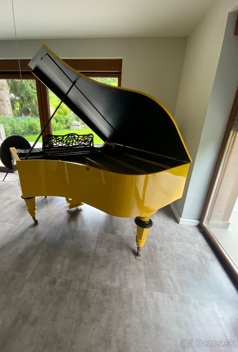 Predám klavir krídlo - 5