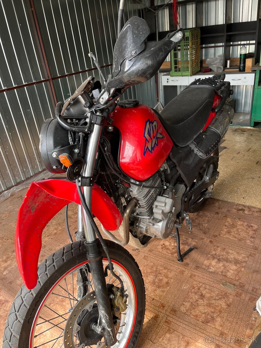 Honda 650 SLR na súčiastky