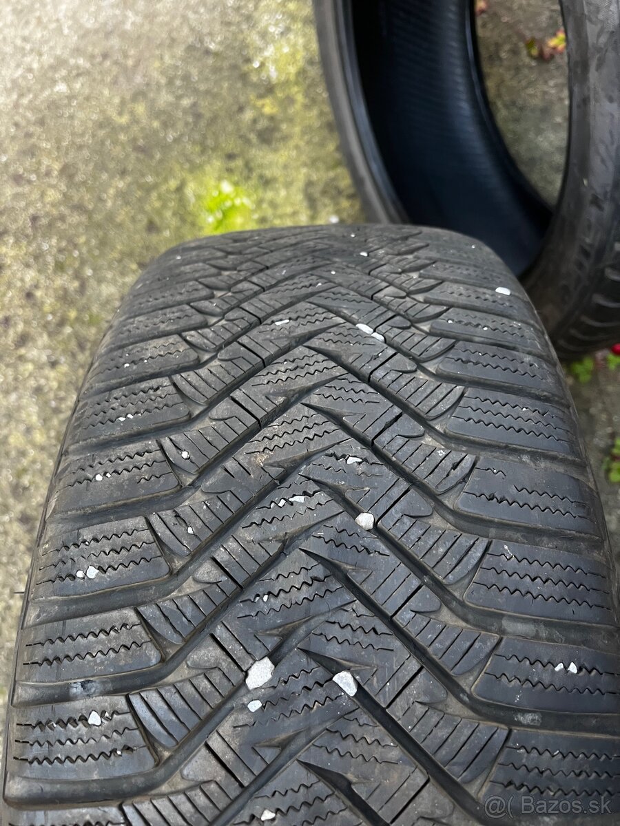 Zimné gumy 235/45 r18 - 5