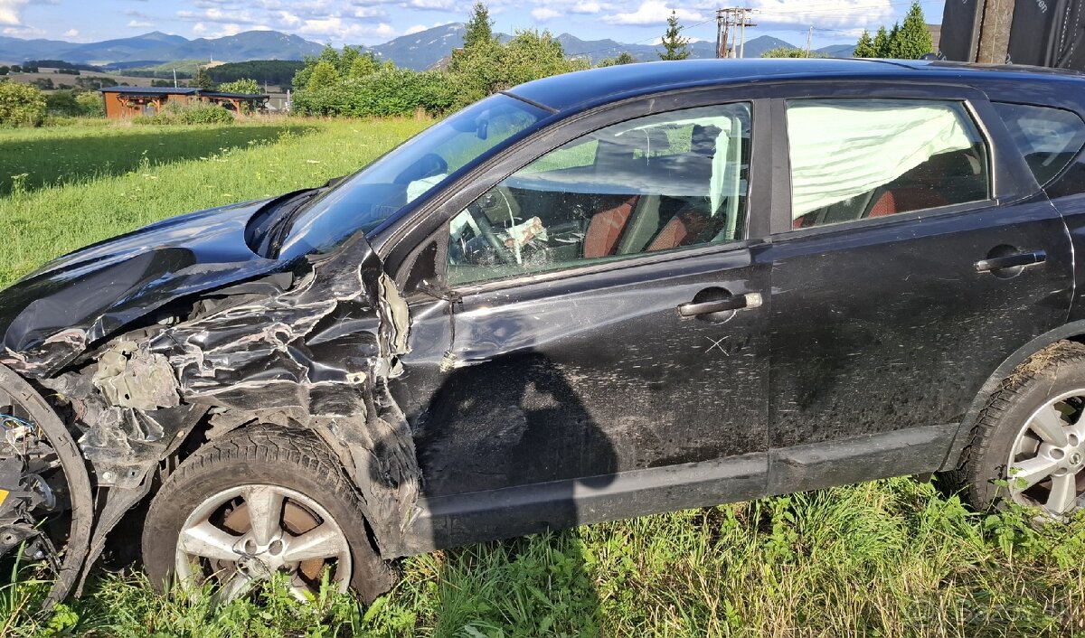 Nissan Qashqai J10 2.0 dci - 5