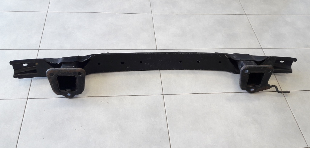 BMW 3 E92/E93 Výstuha zadného nárazníka - 5