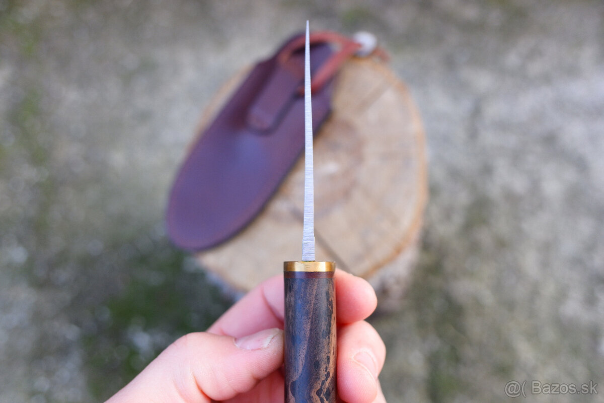 Rucne robeny noz - eben - 5