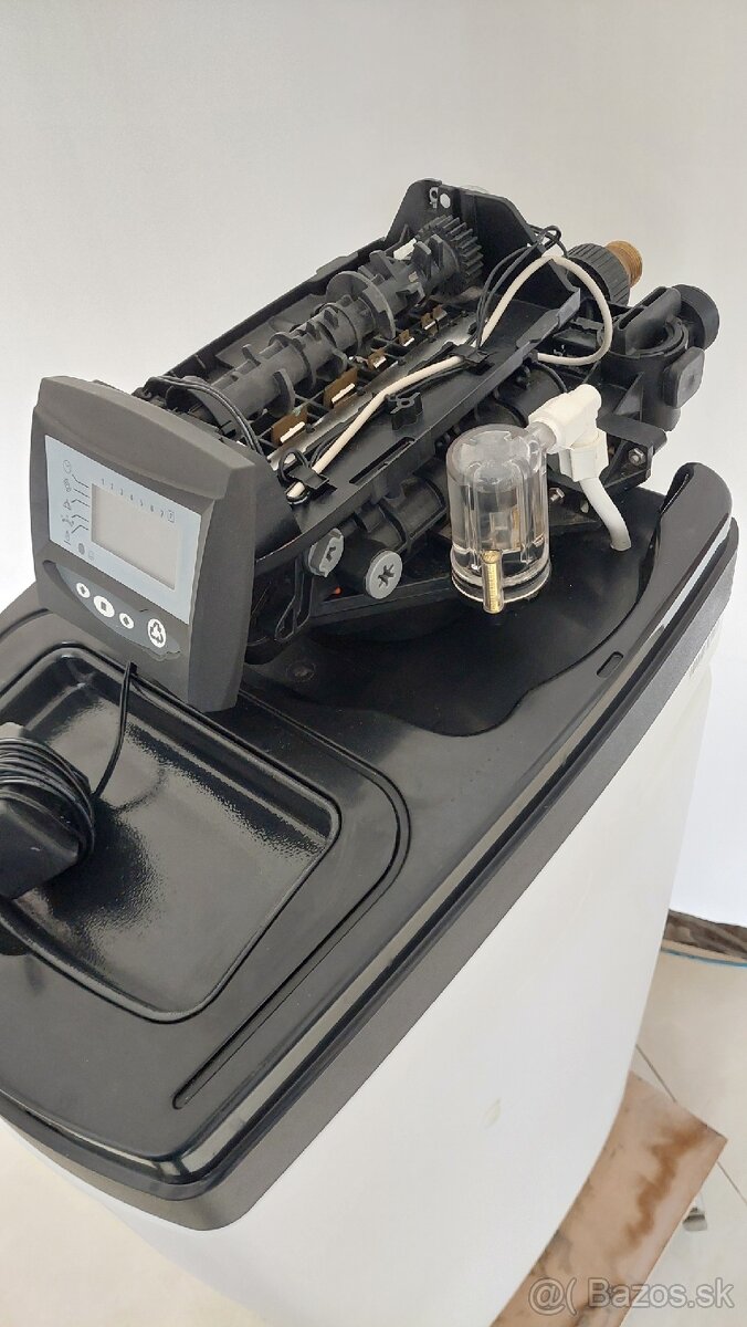 Zmäkčovač vody Aquatip Logix 30 - 5